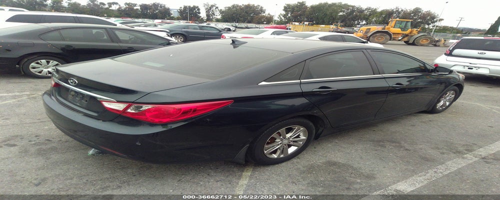 5NPEB4AC9BH182433 2011 HYUNDAI SONATA photo no. 4