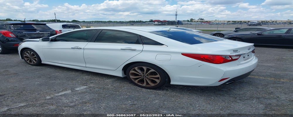 5NPEC4ABXEH842066 2014 HYUNDAI SONATA photo no. 3