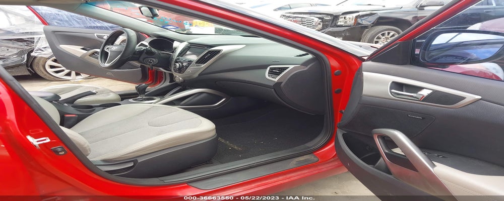 KMHTC6AD3CU056032 2012 HYUNDAI VELOSTER photo no. 5