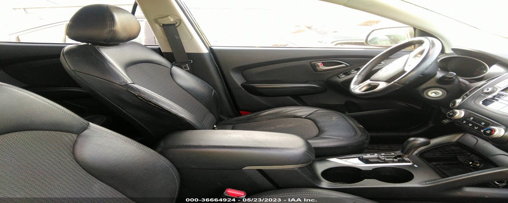 KM8JU3AC8AU070421 2010 HYUNDAI TUCSON photo no. 5