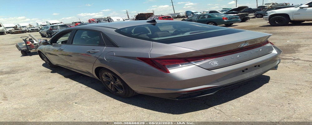KMHLM4AG7PU496918 2023 HYUNDAI ELANTRA photo no. 3