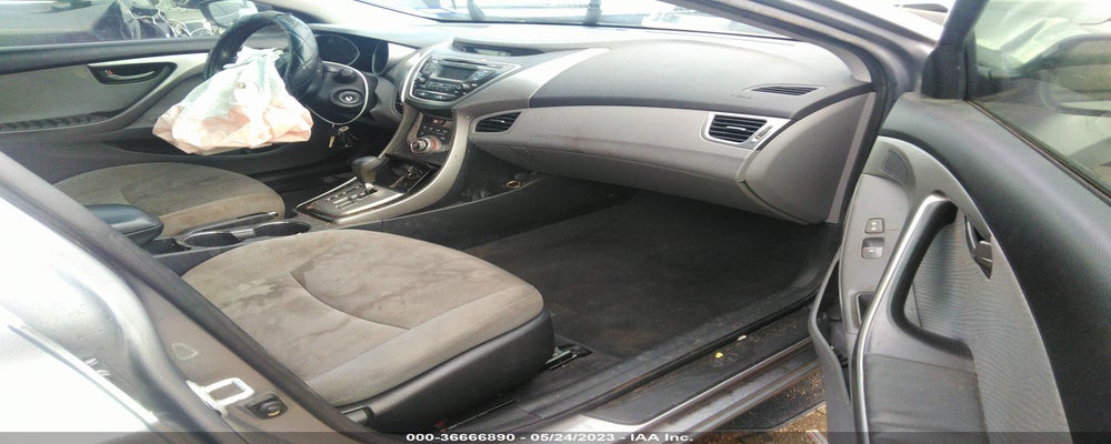 KMHDH4AE8DU918133 2013 HYUNDAI ELANTRA photo no. 5