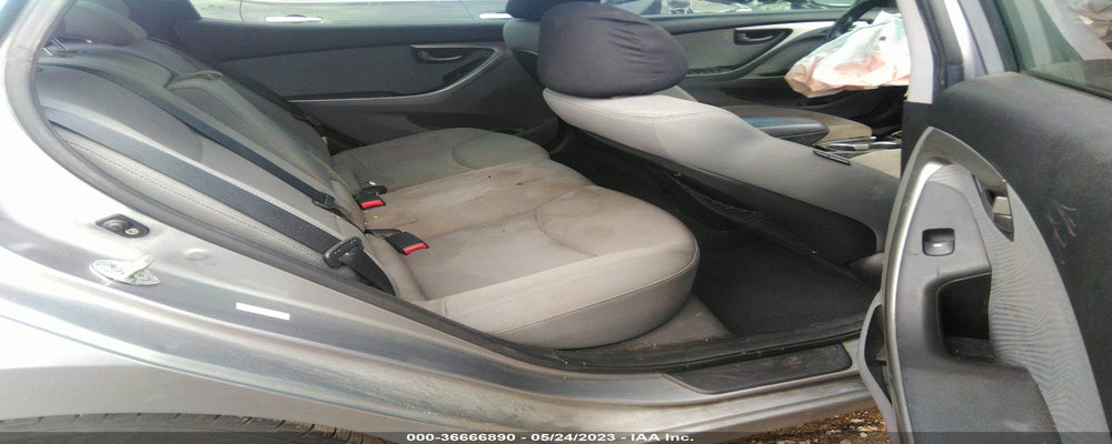 KMHDH4AE8DU918133 2013 HYUNDAI ELANTRA photo no. 8