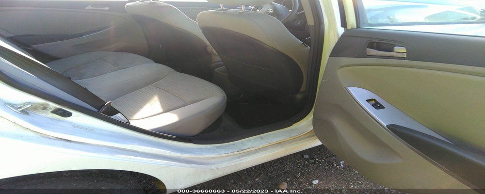 KMHCT4AE4FU933709 2015 HYUNDAI ACCENT photo no. 8