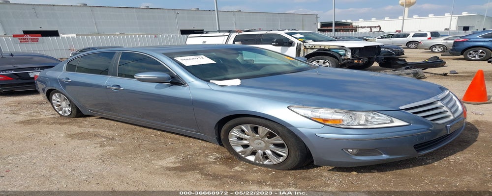 KMHGC4DE0AU093336 2010 HYUNDAI GENESIS photo no. 4
