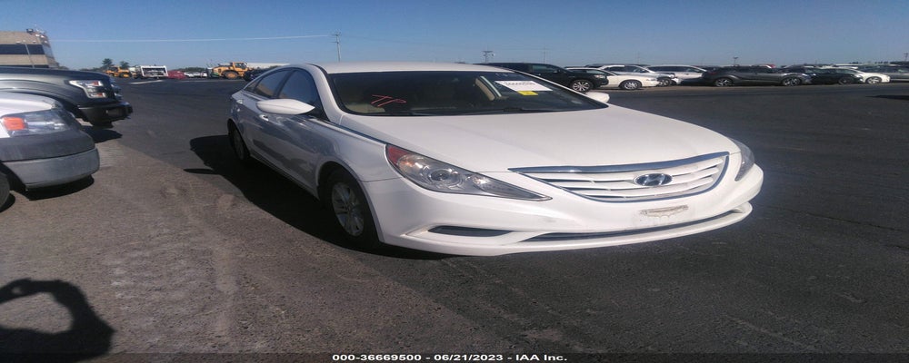 5NPEB4AC8BH295614 2011 HYUNDAI SONATA photo no. 4