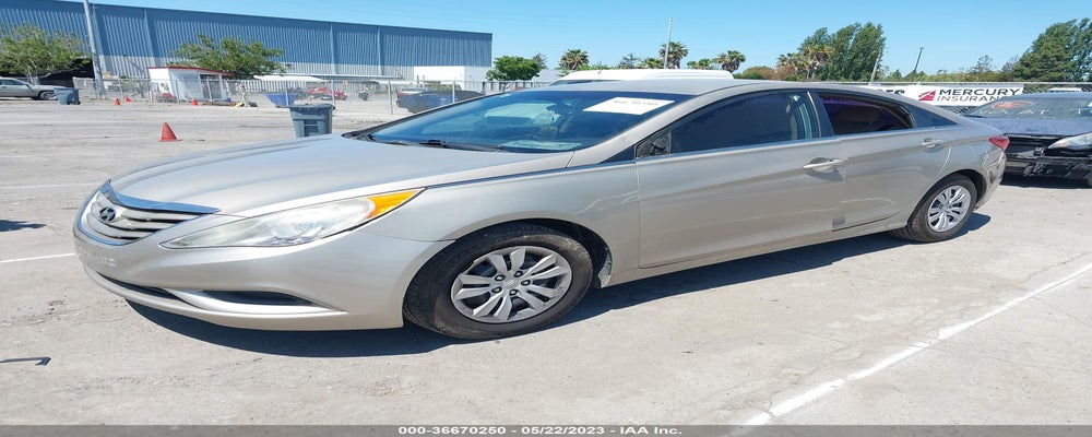 5NPEB4AC1CH320399 2012 HYUNDAI SONATA photo no. 2
