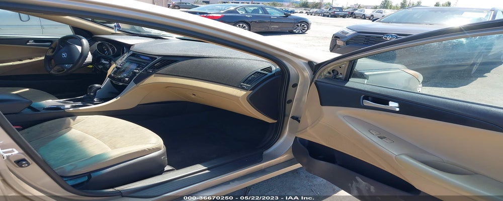 5NPEB4AC1CH320399 2012 HYUNDAI SONATA photo no. 5