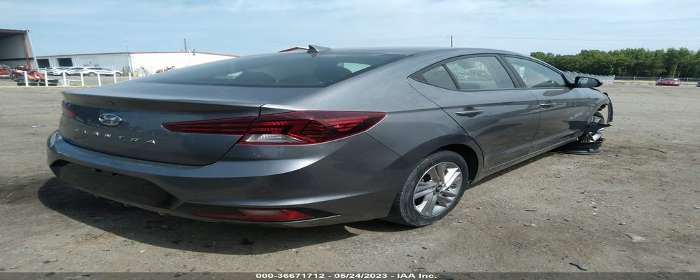 5NPD84LF1KH437111 2019 HYUNDAI ELANTRA photo no. 4