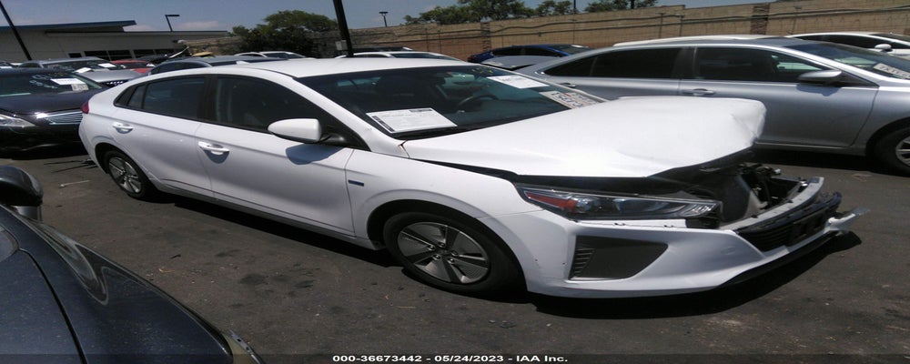 KMHC65LC2HU057248 2017 HYUNDAI IONIQ HYBRID photo no. 4