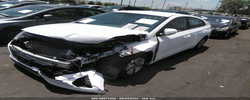 KMHC65LC2HU057248 2017 HYUNDAI IONIQ HYBRID photo no. 2