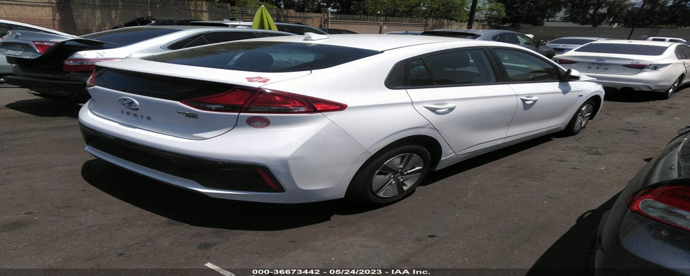 KMHC65LC2HU057248 2017 HYUNDAI IONIQ HYBRID photo no. 4