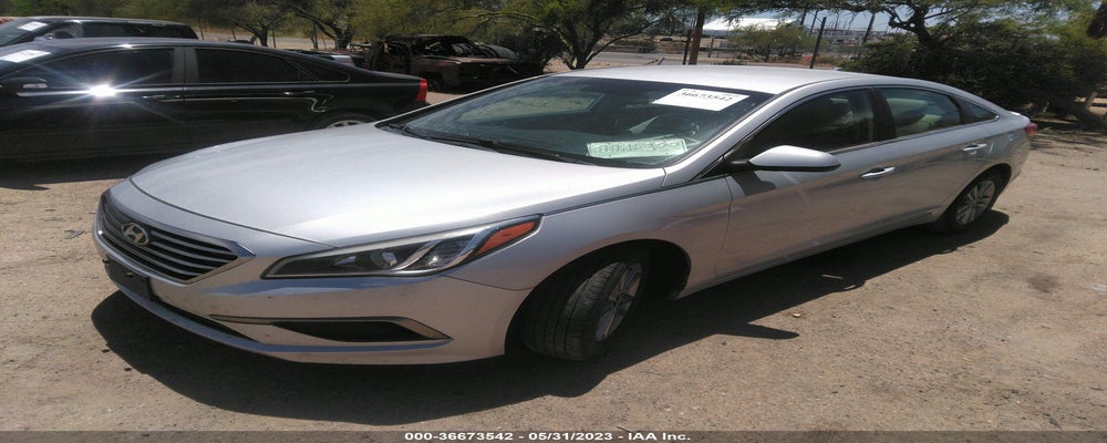 5NPE24AF7GH322335 2016 HYUNDAI SONATA photo no. 2