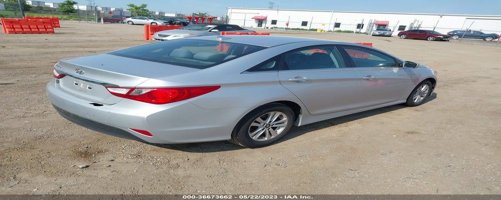 5NPEB4AC8EH888622 2014 HYUNDAI SONATA photo no. 4
