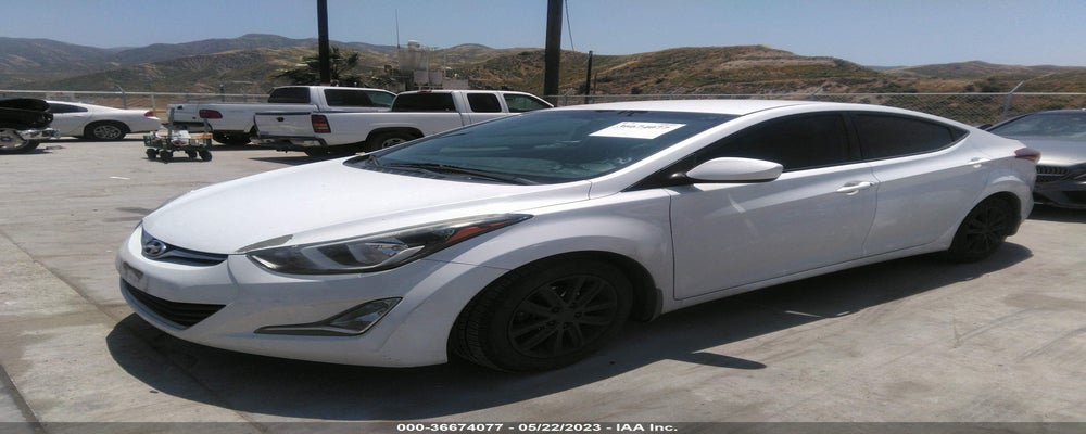 5NPDH4AE9FH622698 2015 HYUNDAI ELANTRA photo no. 2