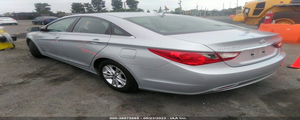 5NPEB4AC8CH312011 2012 HYUNDAI SONATA photo no. 3