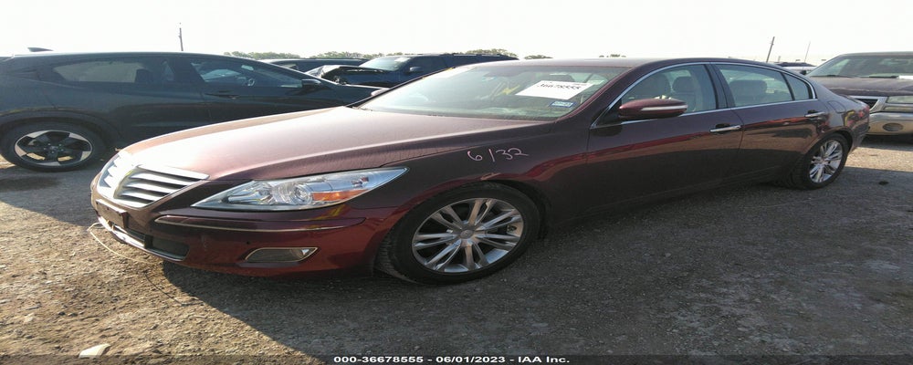 KMHGC4DE1BU115362 2011 HYUNDAI GENESIS photo no. 2