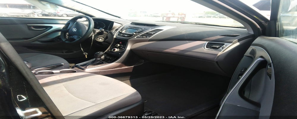 5NPDH4AE9EH457850 2014 HYUNDAI ELANTRA photo no. 5