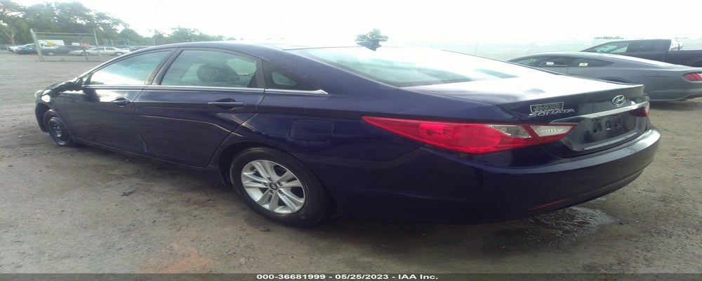 5NPEB4AC3DH801871 2013 HYUNDAI SONATA photo no. 3