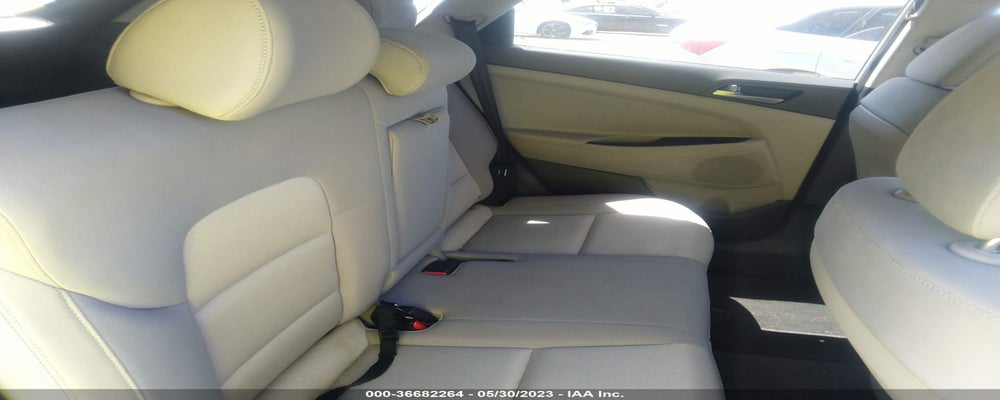 KM8J3CA4XGU139727 2016 HYUNDAI TUCSON photo no. 8