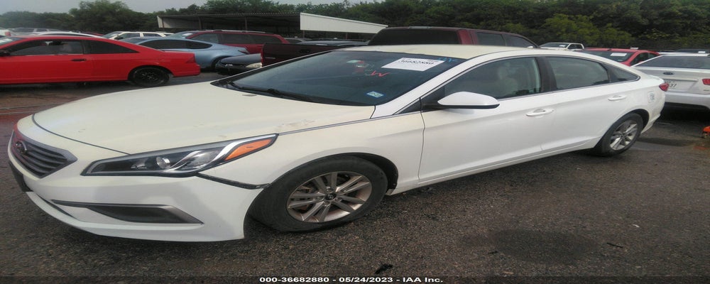 5NPE24AF3HH465901 2017 HYUNDAI SONATA photo no. 2