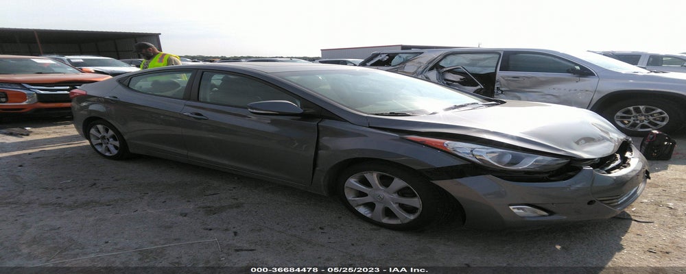 5NPDH4AE8DH444585 2013 HYUNDAI ELANTRA photo no. 12