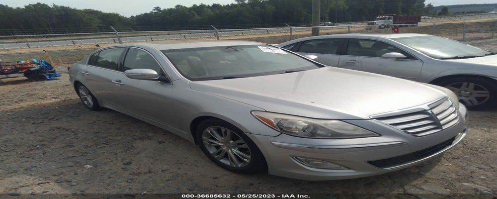 KMHGC4DD4CU207266 2012 HYUNDAI GENESIS photo no. 8