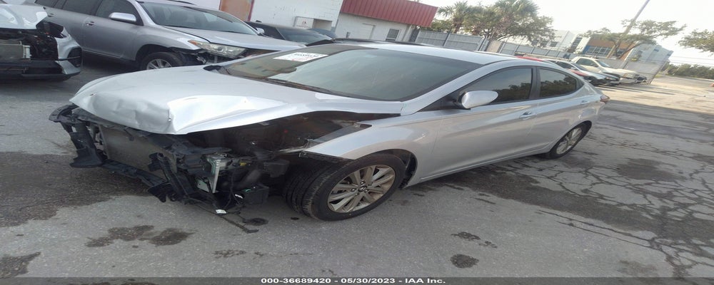 KMHDH4AE1GU480902 2016 HYUNDAI ELANTRA photo no. 2