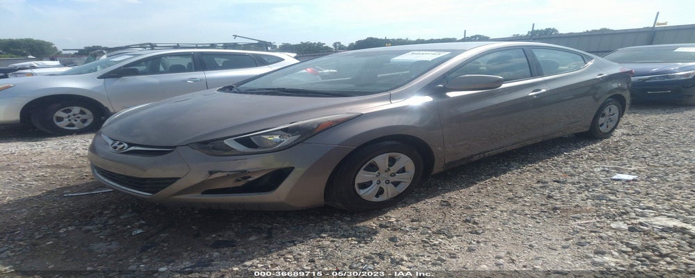 5NPDH4AE0GH765010 2016 HYUNDAI ELANTRA photo no. 2