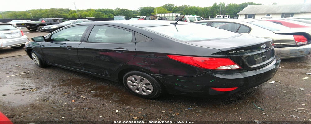 KMHCT4AE5HU352013 2017 HYUNDAI ACCENT photo no. 3