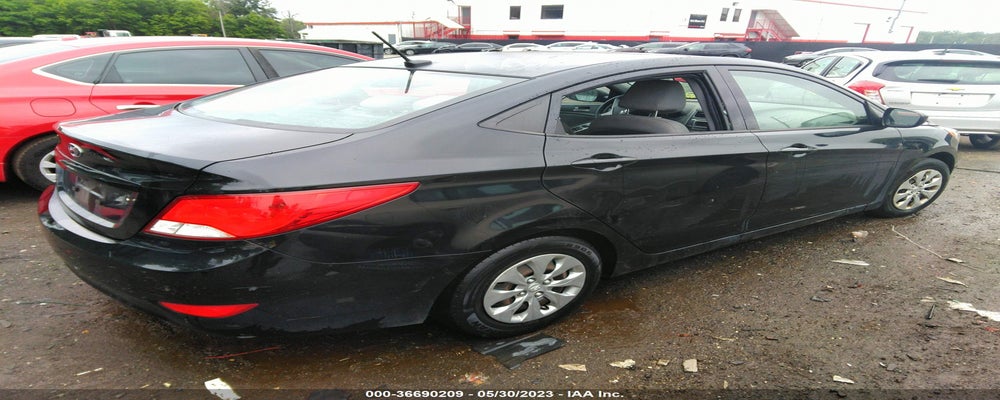 KMHCT4AE5HU352013 2017 HYUNDAI ACCENT photo no. 4