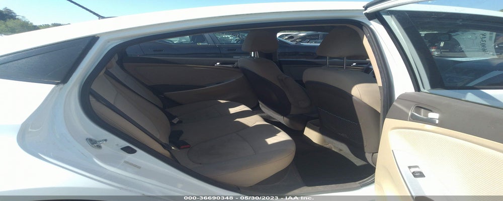 KMHCT4AE3DU452122 2013 HYUNDAI ACCENT photo no. 8