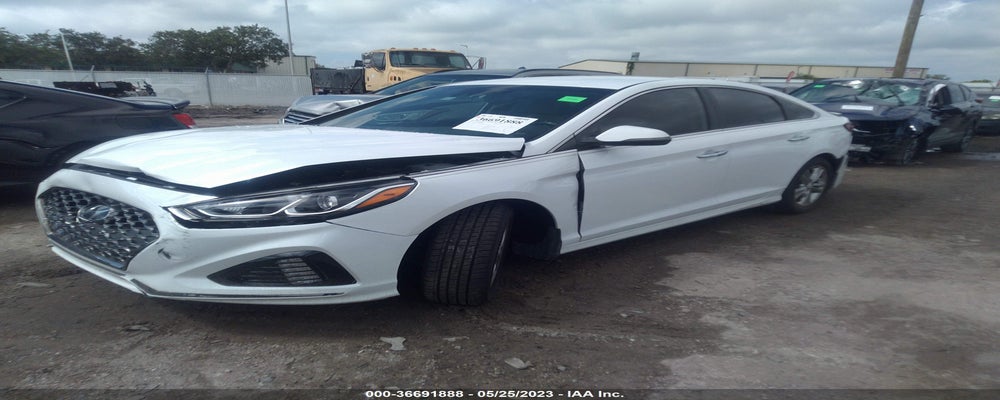 5NPE34AF4KH793025 2019 HYUNDAI SONATA photo no. 2