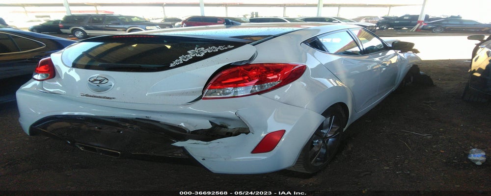 KMHTC6AD5HU316812 2017 HYUNDAI VELOSTER photo no. 4