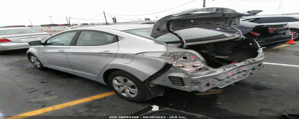 5NPDH4AE9GH709101 2016 HYUNDAI ELANTRA photo no. 3