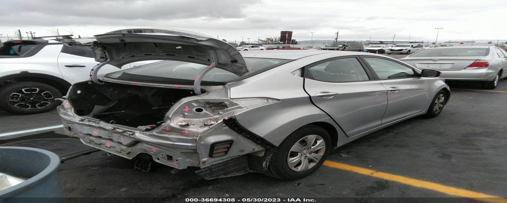 5NPDH4AE9GH709101 2016 HYUNDAI ELANTRA photo no. 4