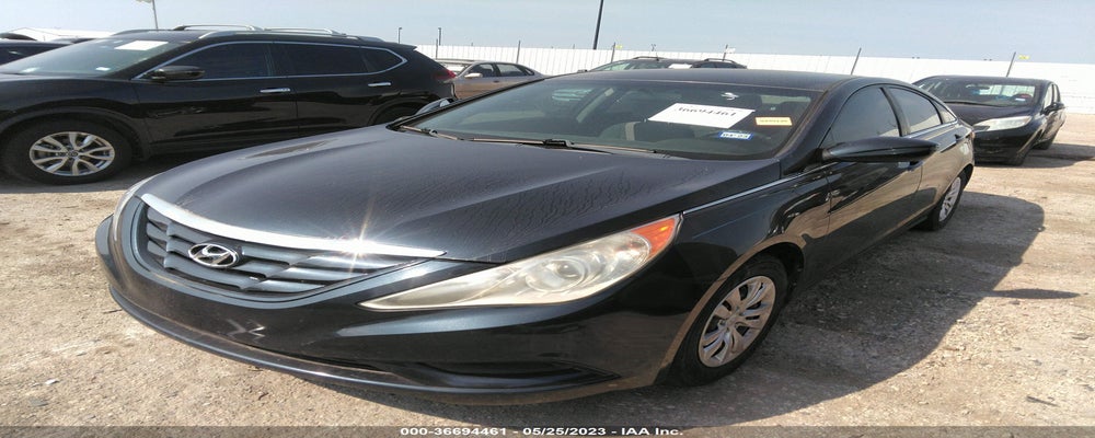 5NPEB4AC9BH222445 2011 HYUNDAI SONATA photo no. 2