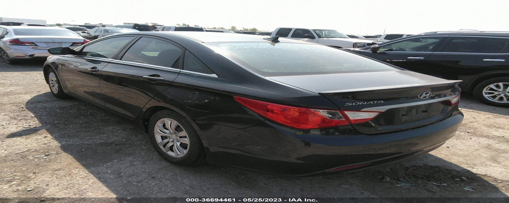 5NPEB4AC9BH222445 2011 HYUNDAI SONATA photo no. 3
