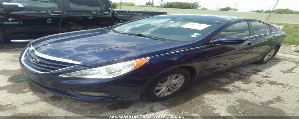 5NPEB4AC5DH781980 2013 HYUNDAI SONATA photo no. 2