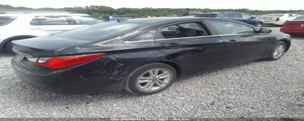 5NPEB4AC2BH250328 2011 HYUNDAI SONATA photo no. 4