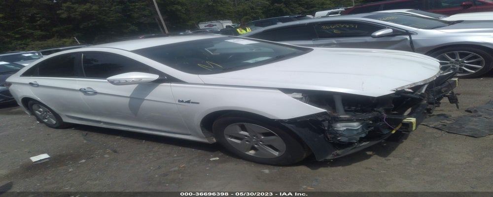KMHEC4A4XCA047682 2012 HYUNDAI SONATA photo no. 3