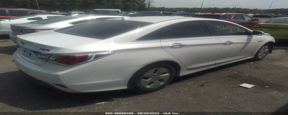 KMHEC4A4XCA047682 2012 HYUNDAI SONATA photo no. 4