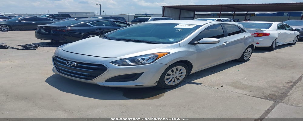 KMHD35LH9GU326904 2016 HYUNDAI ELANTRA GT photo no. 2