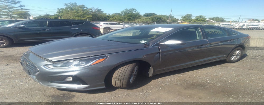 5NPE24AF0KH810518 2019 HYUNDAI SONATA photo no. 2