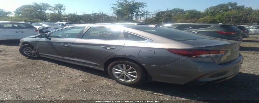 5NPE24AF0KH810518 2019 HYUNDAI SONATA photo no. 3
