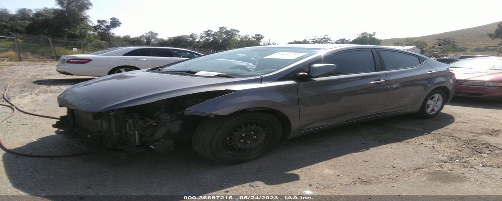 KMHDH4AE1GU646190 2016 HYUNDAI ELANTRA photo no. 2