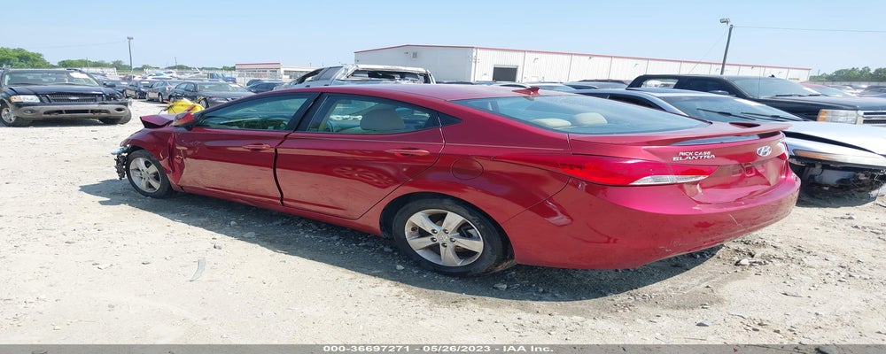5NPDH4AE6DH342556 2013 HYUNDAI ELANTRA photo no. 3