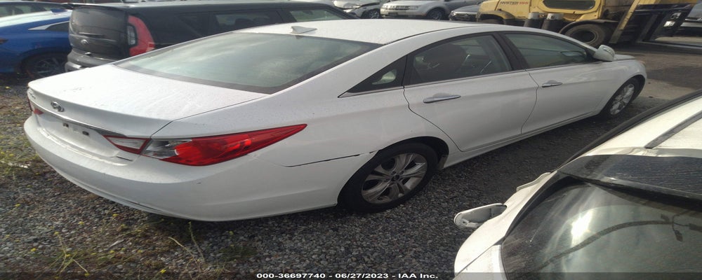 5NPEC4AC4DH529781 2013 HYUNDAI SONATA photo no. 4