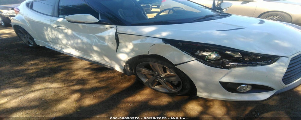 KMHTC6AE1FU231388 2015 HYUNDAI VELOSTER photo no. 6