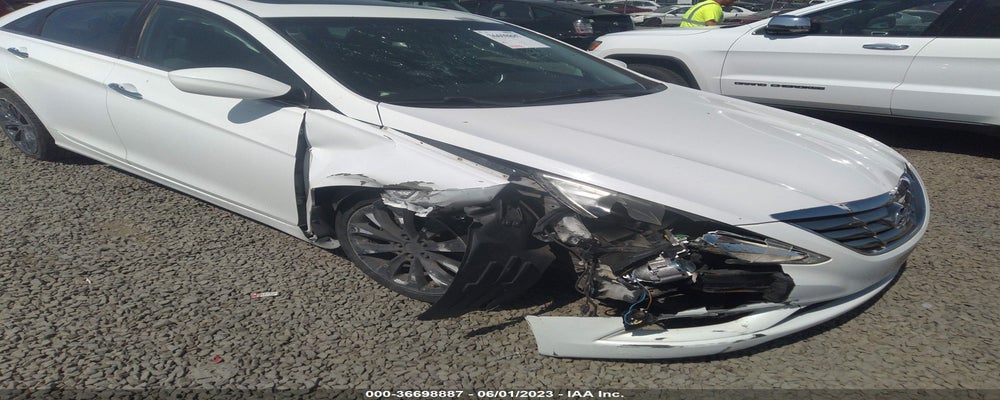 5NPEC4AC4BH092717 2011 HYUNDAI SONATA photo no. 6
